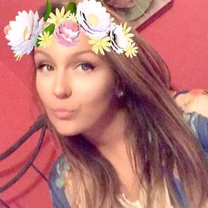 Meet your Posher, Gabby